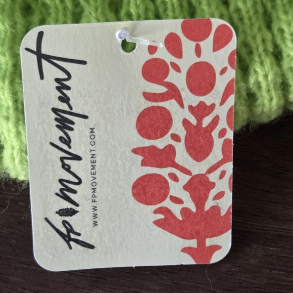 NWT FP Free People Movement Cool Down Beanie Lime Green Cozy Winter Hat - Picture 7 of 8